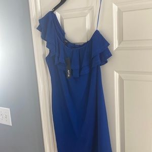 One shoulder blue dress. Apt. 9, NWT, size m
